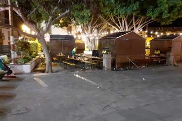  Limpieza retira decenas de toneladas de residuos de la Noche de San Juan en Telde/TA.